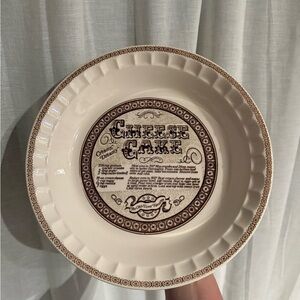 Cheesecake Serving Plate - Cream with Brown Decorative Print